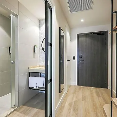 Hotel Campanile Smart Lyon Est - Eurexpo Bron Aviation 3*