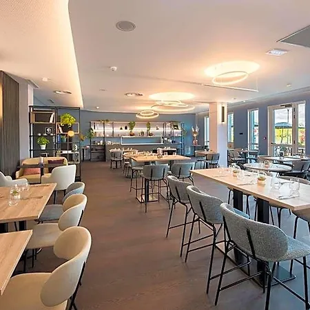 Hotel Campanile Smart Lyon Est - Eurexpo Bron Aviation