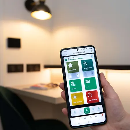 Hotel Campanile Smart Lyon Est - Eurexpo Bron Aviation